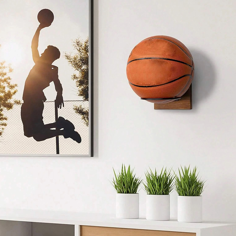 บาสเกตบอลฟุตบอล Wall Mount ผู้ - Home Gym On Wall บทวิจารณ์และราคา