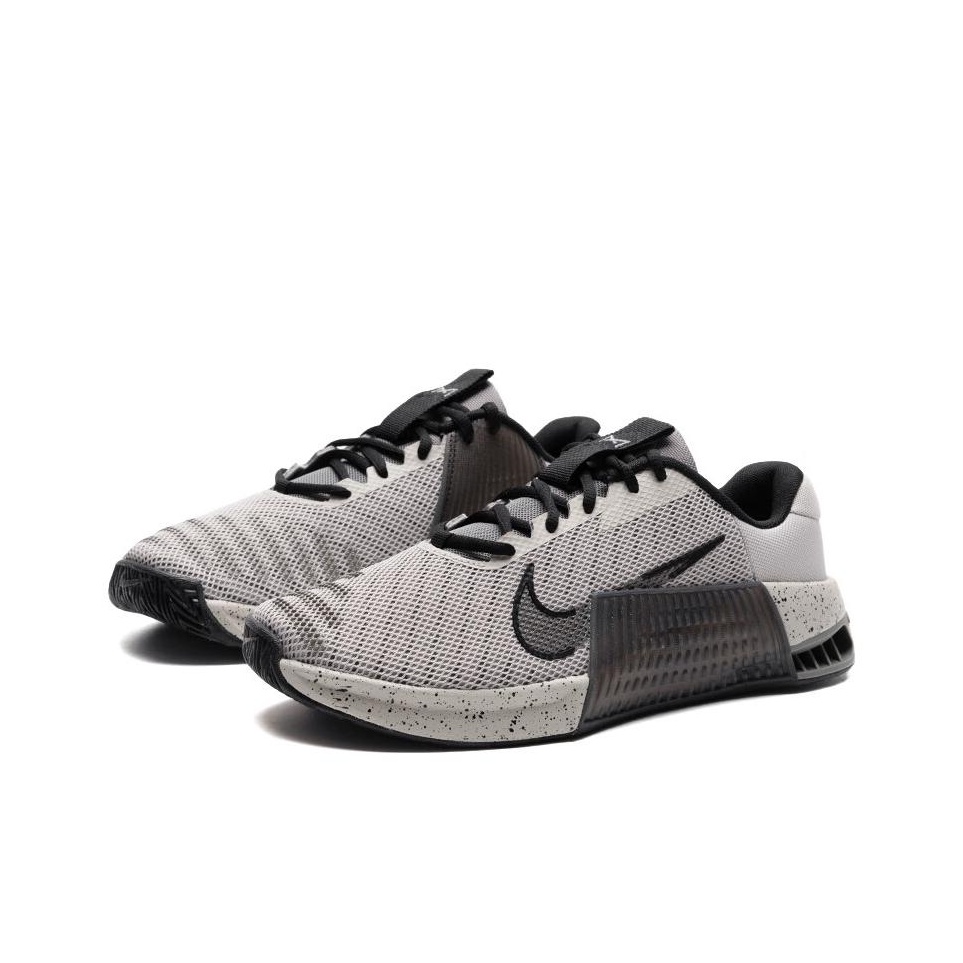รองเท้าผ้าใบ Nike Metcon 9 แบบ - Nike Shoes Metcon 9 บทวิจารณ์และราคา